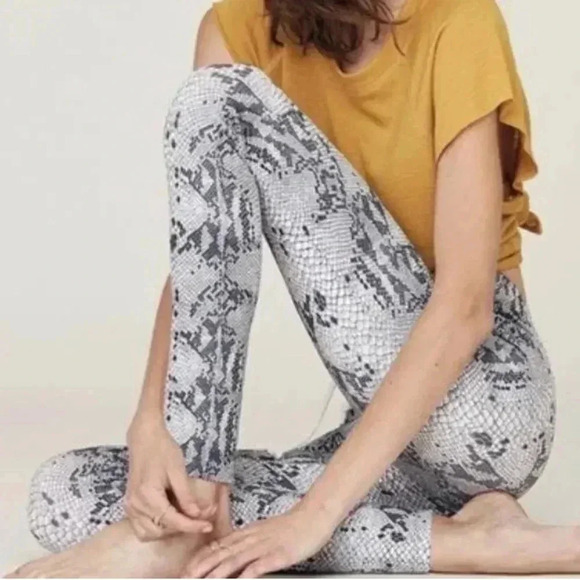 David Lerner Parker lace up leggings - Picture 2 of 7